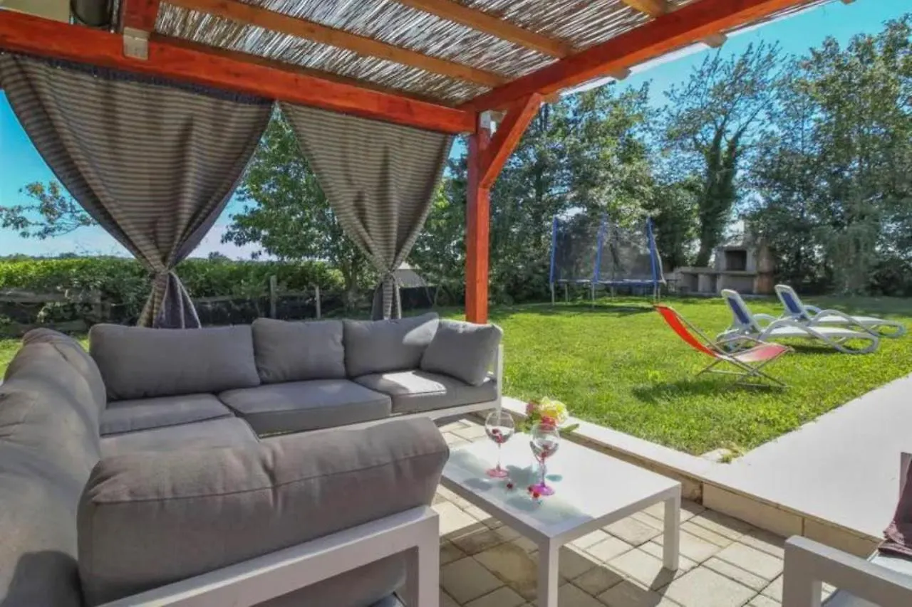 Villa Simac With Pool And Whirlpool - Happy Rentals Pazin
