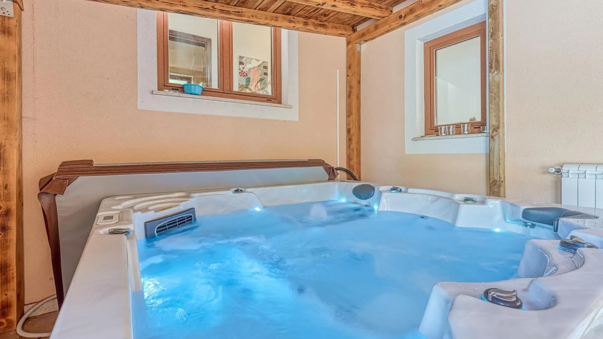 Villa Simac With Pool And Whirlpool - Happy Rentals Pazin